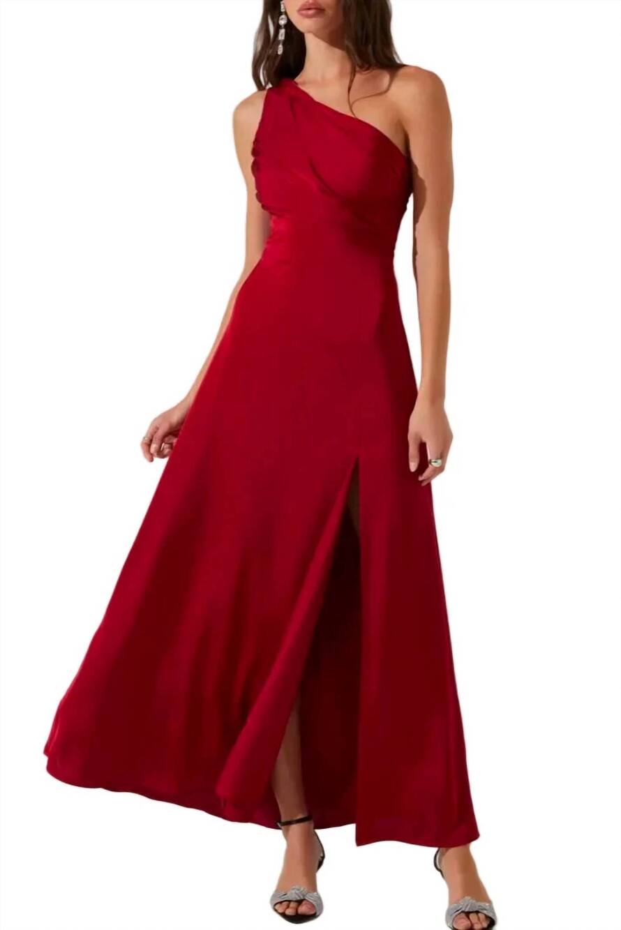 NEW ASTR atoila maxi dress in wine